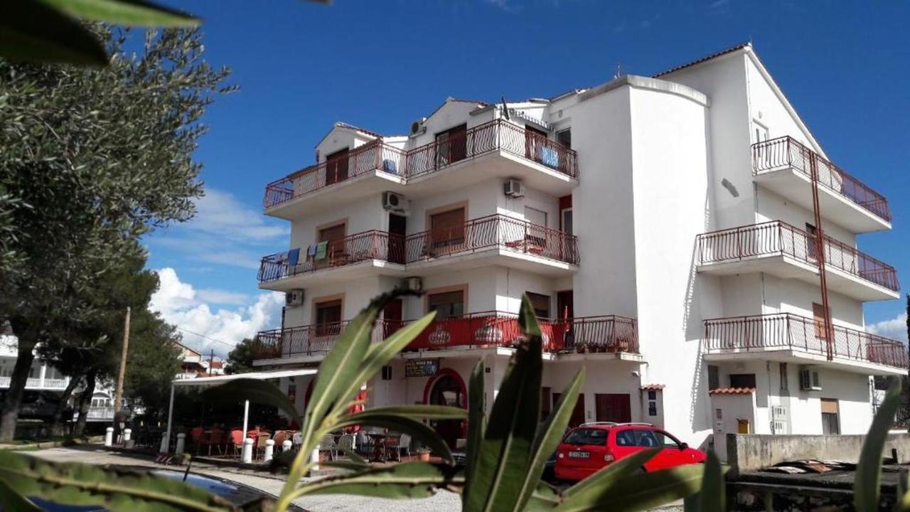 Sea Side Apartments Vodice Exterior foto